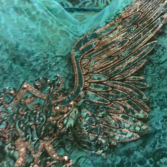 Top - Picture 2 of 4